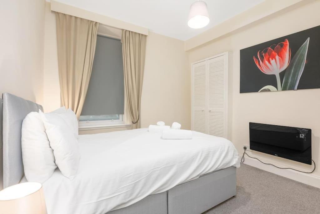 Two Bedroom Apartment-Central Edinburgh-Old Town-Licensed Екстериор снимка